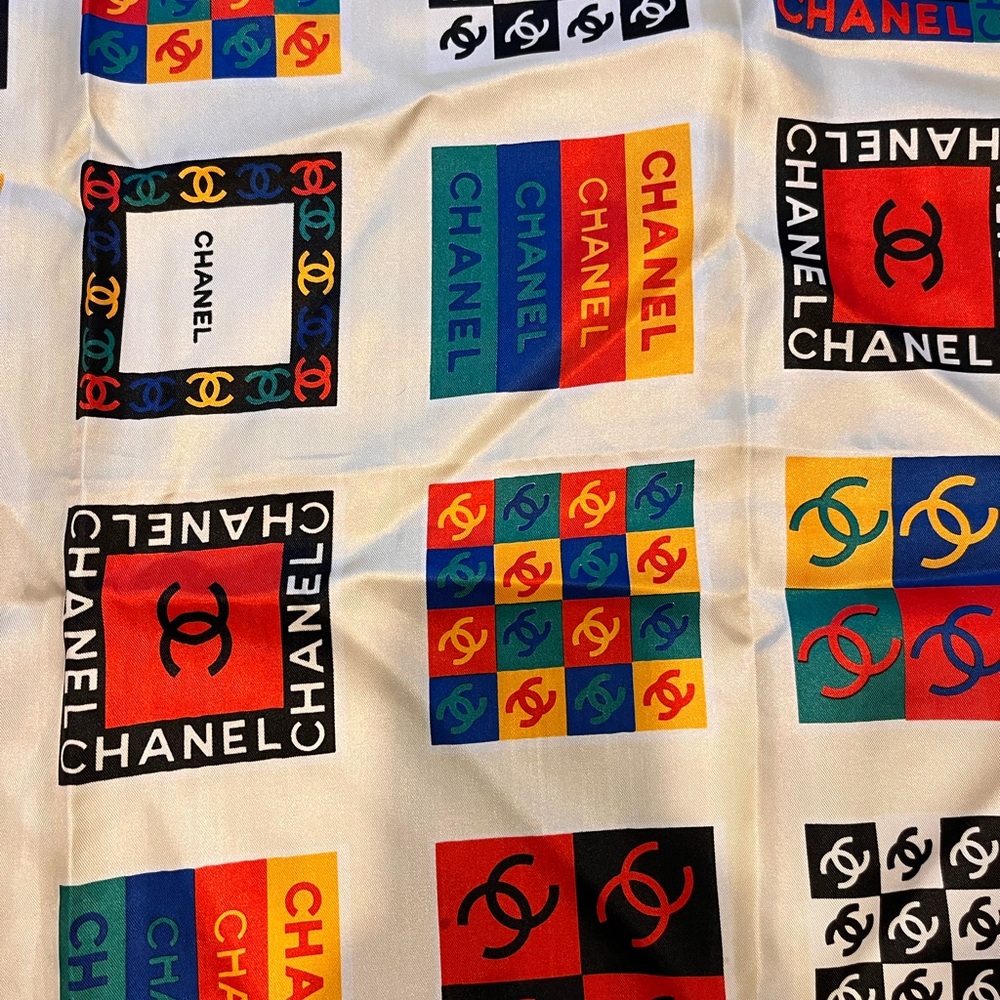 Chanel Multicolor Patterned square scarf - image 4